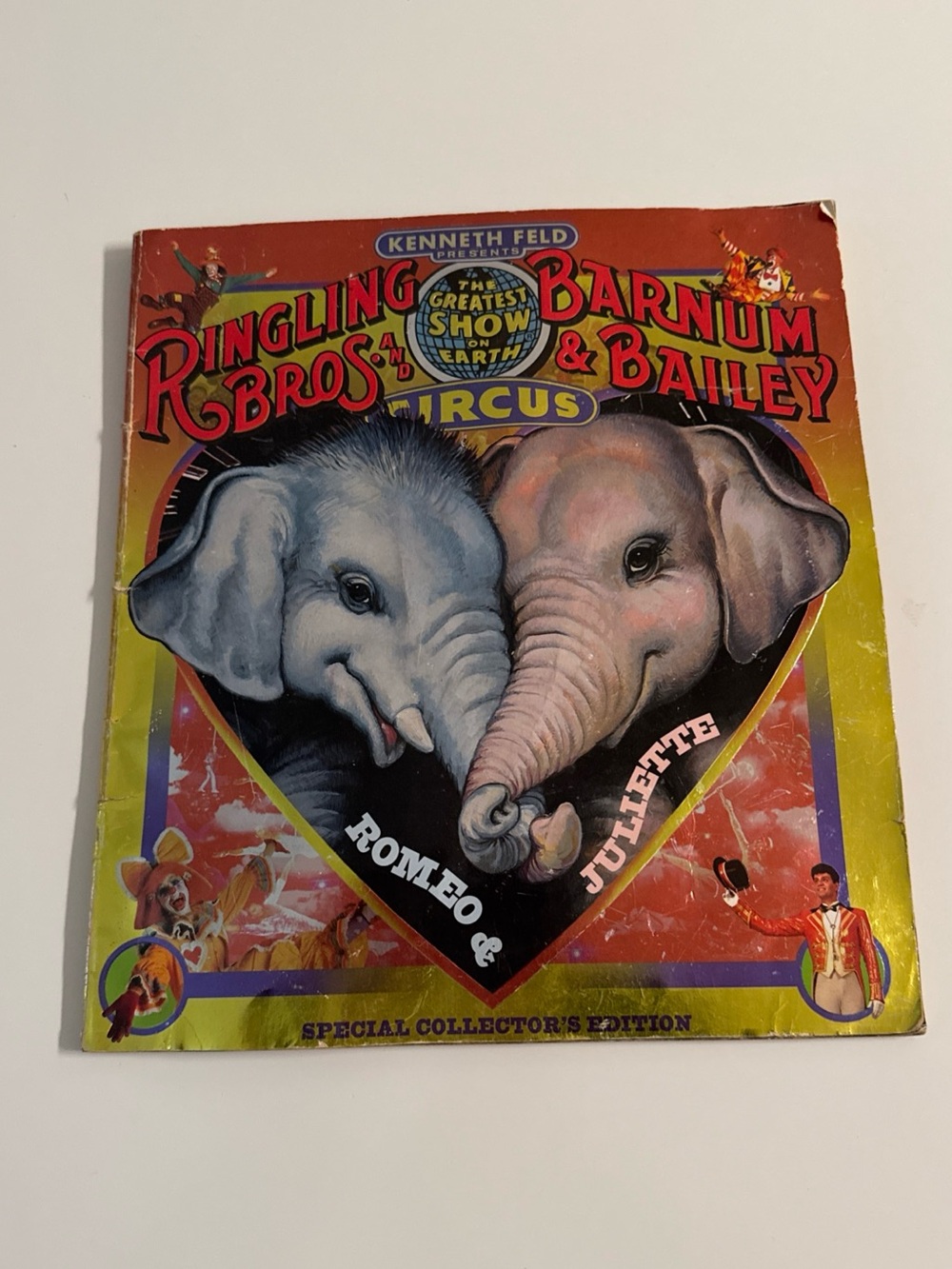 Ringling Bros And Barnum & Bailey 124th Special Collector's Edition Program 1994